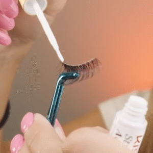 KISS Clear Strip Lash Adhesive With Aloe